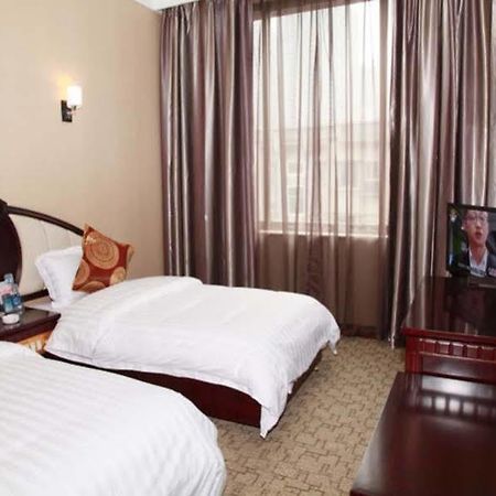 Rongfu Hotel 창사 시 외부 사진